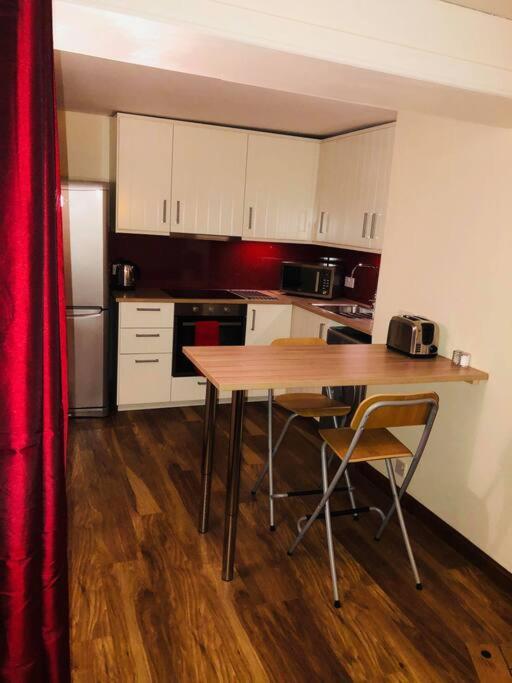 Vibrant Apartment At The Shore In Leith EDI Exteriér fotografie
